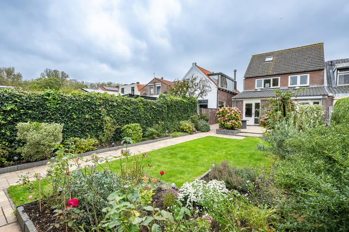 Burgemeester Sterkstraat 7 main image