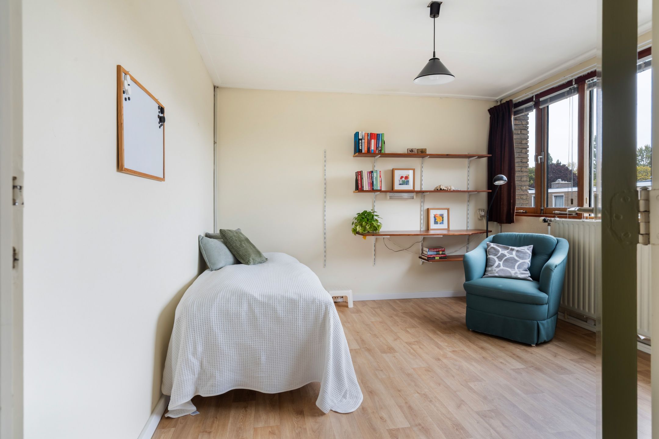 Foto 21 van Abraham Kuyperweg 9