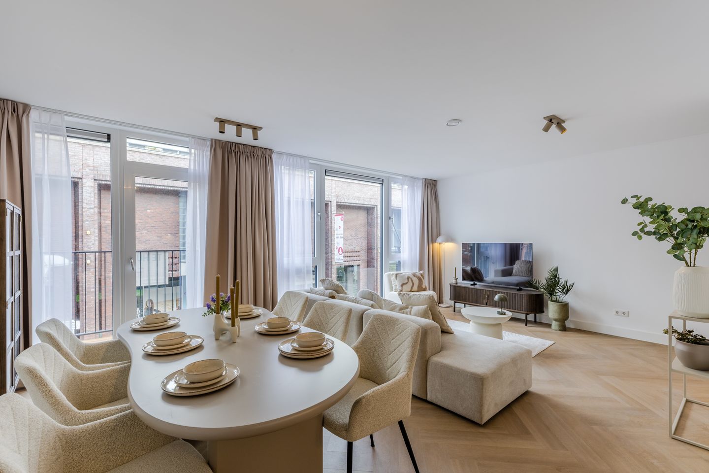 Photo 5 of Hoofdweg 1197-C