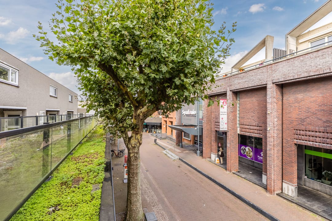 Photo 11 of Hoofdweg 1197-C