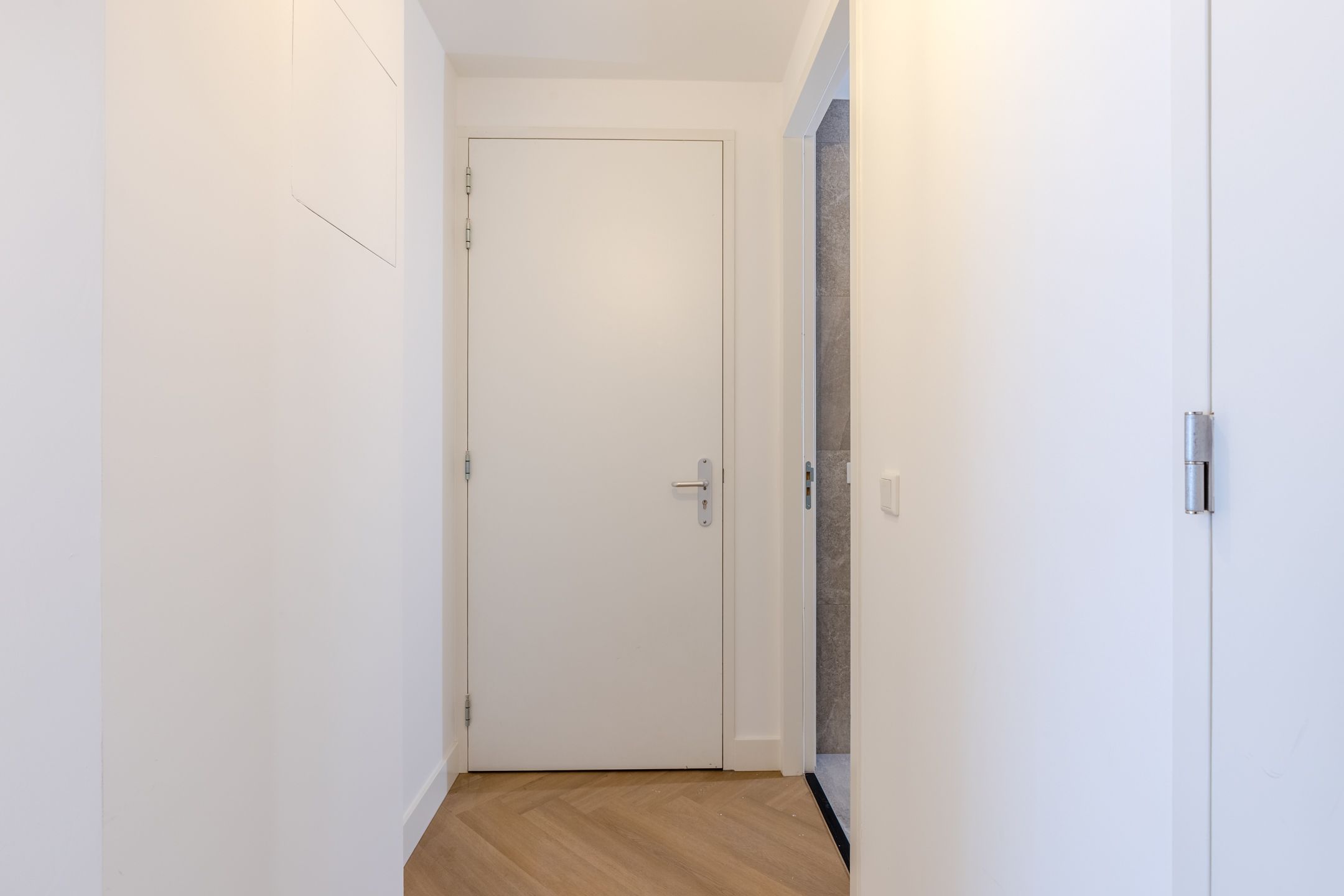 Photo 21 of Hoofdweg 1197-C