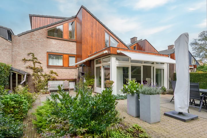 Photo 2 of Bongerd 65