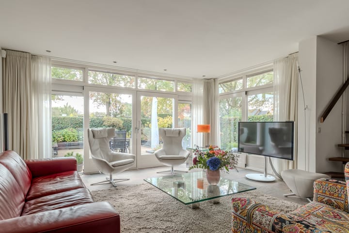 Photo 3 of Bongerd 65