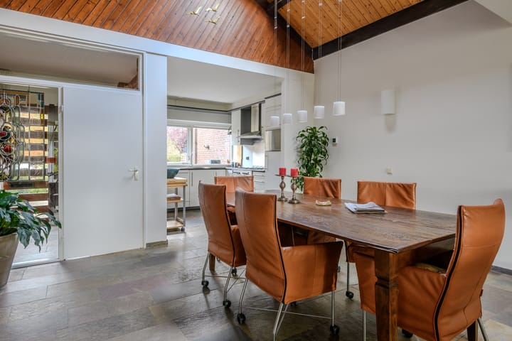 Photo 11 of Bongerd 65