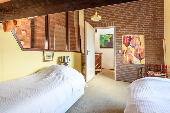 Photo 28 of Bongerd 65