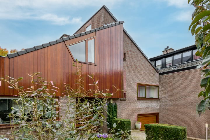 Photo 43 of Bongerd 65