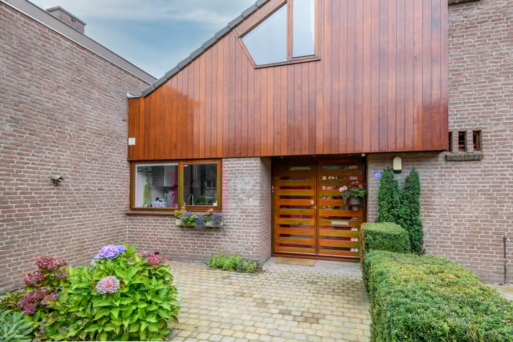 Photo 44 of Bongerd 65