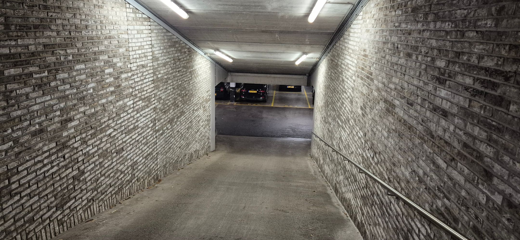 Foto 9 van Winthontstraat 74