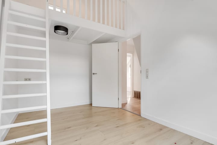 Foto 32 van Pieter Breughellaan 9