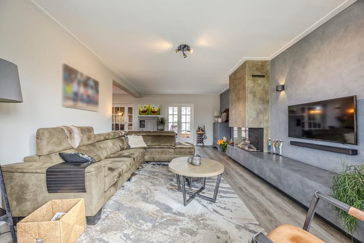 Foto 9 van Burgem van Hultenstraat 24