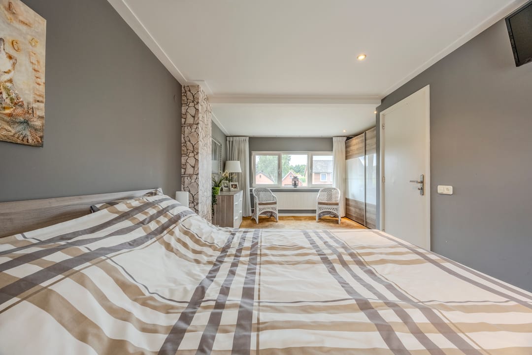 Foto 32 van Burgem van Hultenstraat 24