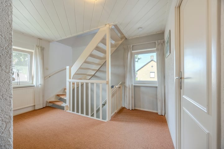 Foto 38 van Burgem van Hultenstraat 24