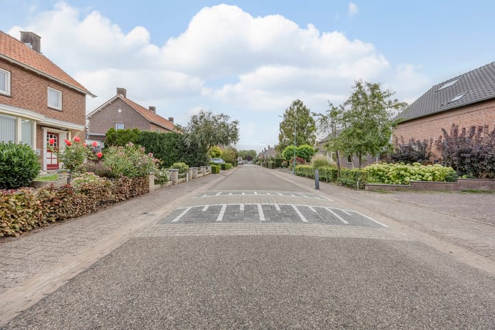 Foto 52 van Burgem van Hultenstraat 24