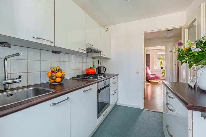 Foto 10 van Riouwstraat 99-D