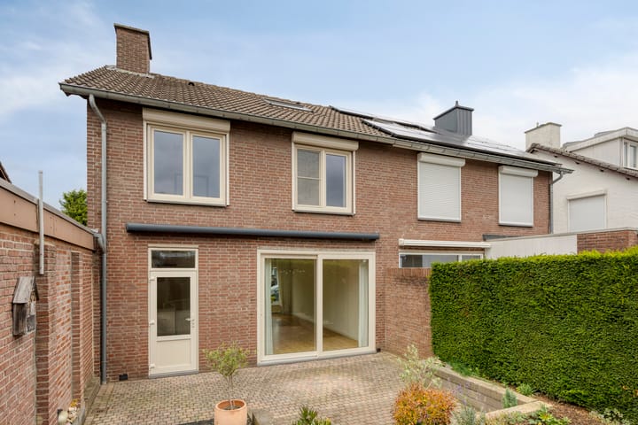 Foto 20 van Merelstraat 11