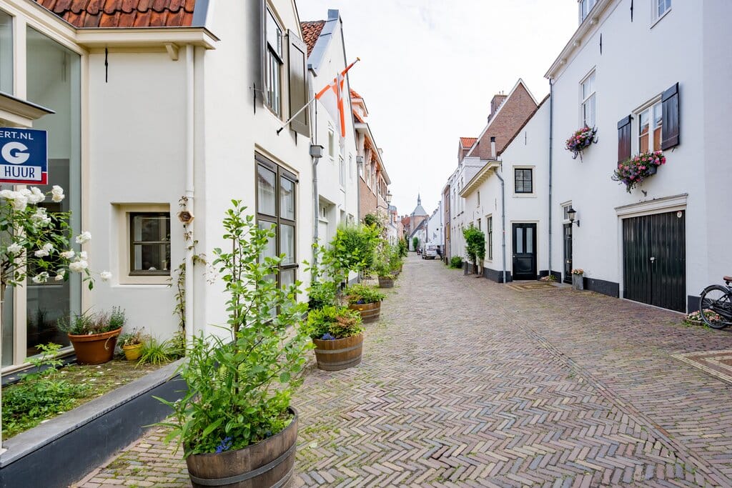 Foto 2 van Muurhuizen 36