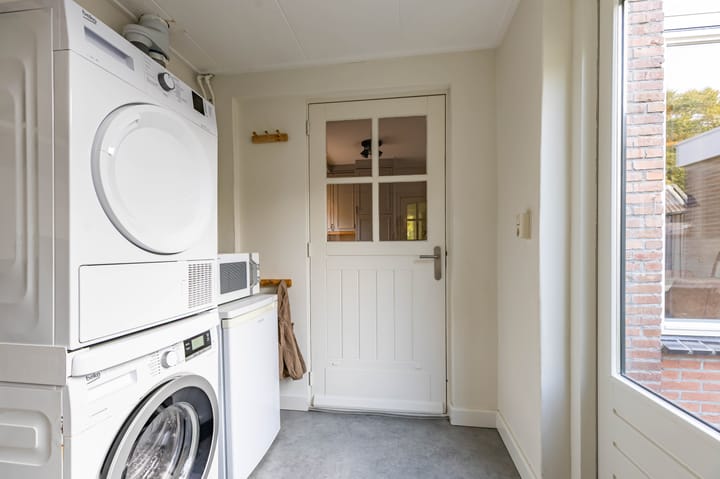 Foto 18 van Van Helsdingenstraat 25