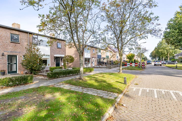 Foto 29 van Van Helsdingenstraat 25