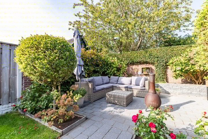 Foto 33 van Van Helsdingenstraat 25