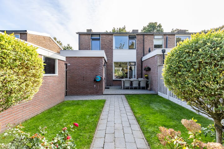 Foto 37 van Van Helsdingenstraat 25