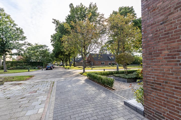 Foto 41 van Van Helsdingenstraat 25