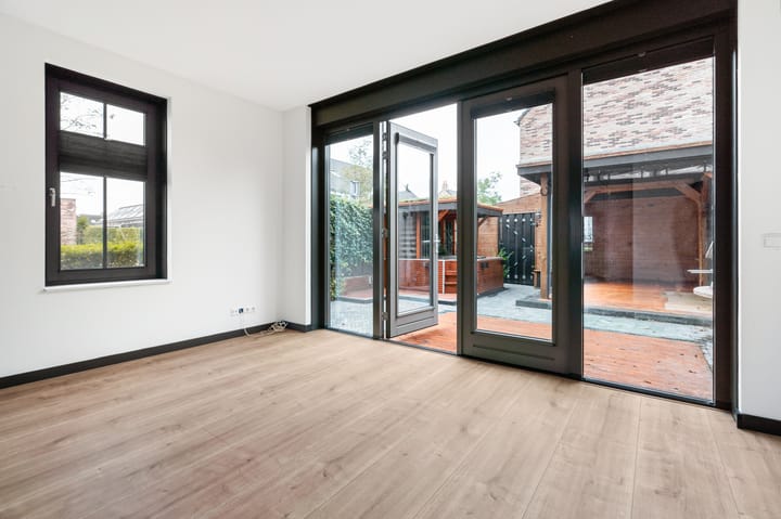 Foto 13 van Zonnebaars 31