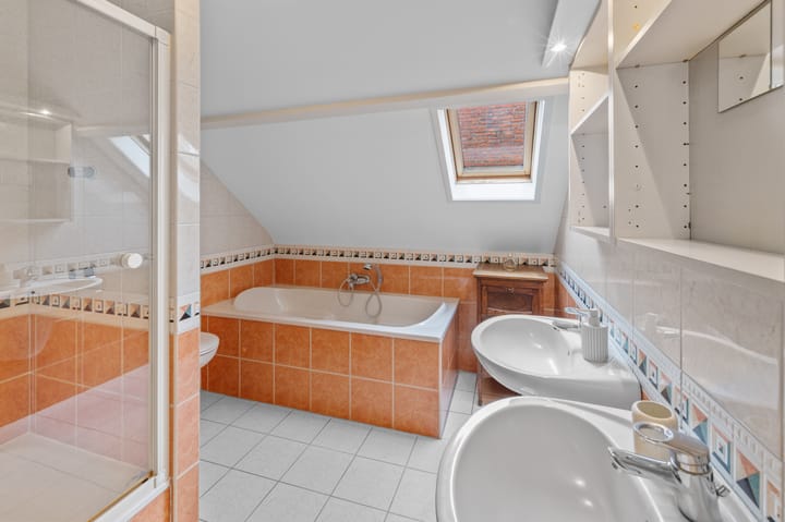 Foto 28 van Nispensestraat 32