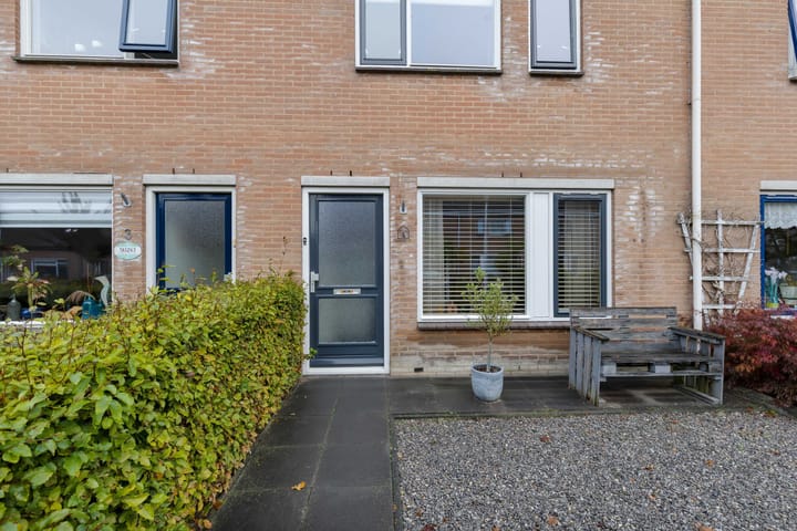 Photo 2 of Ir. C.A. Kloosterhuisstraat 5