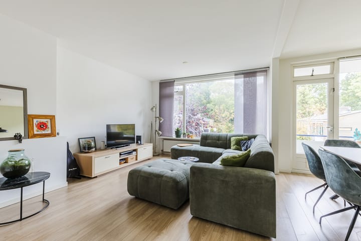 Foto 10 van Ridderspoorlaan 11