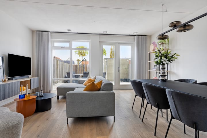 Foto 8 van Jan Wolkerslaan 29