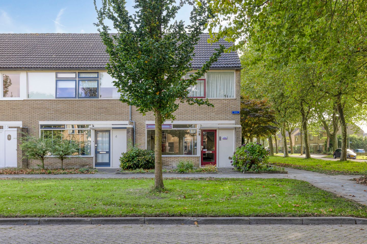 Bekijk foto 4 van Unia 2