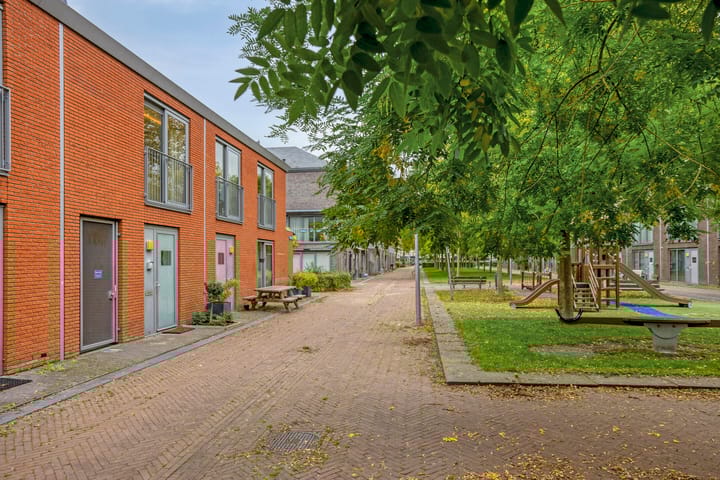 Photo 5 of Wibautstraat 64