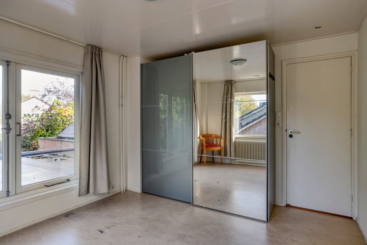 Photo 39 of Kuijperstraat 4