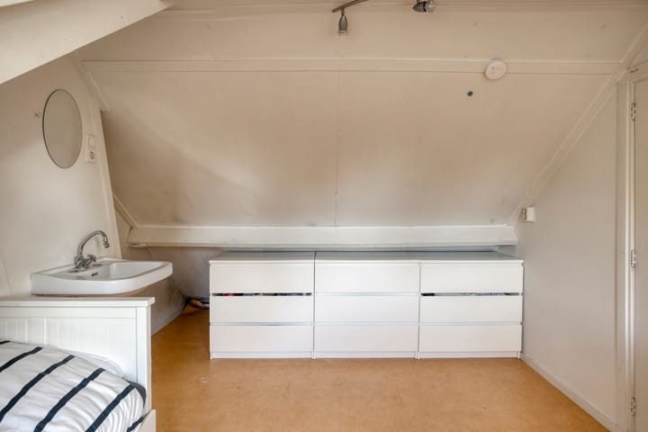 Photo 44 of Kuijperstraat 4