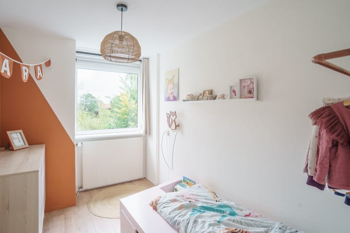 Foto 33 van Henry Dunantlaan 73