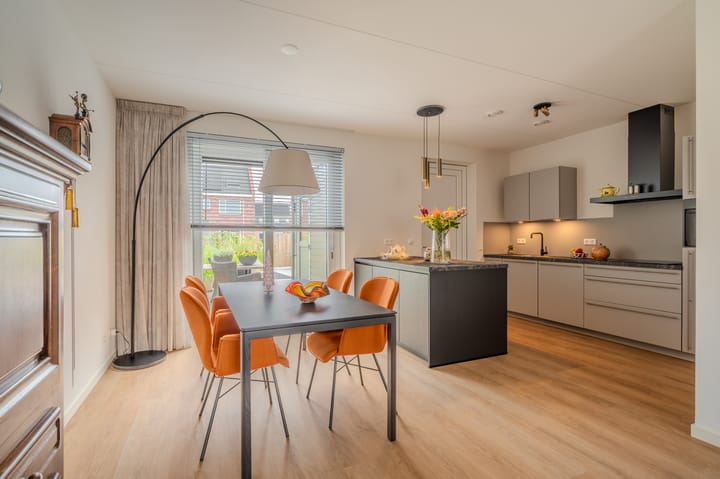 Photo 30 of Ripperdastraat 33