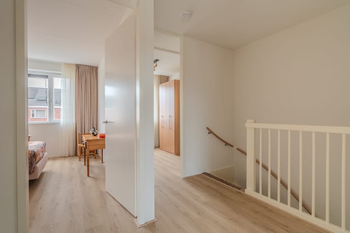 Photo 37 of Ripperdastraat 33