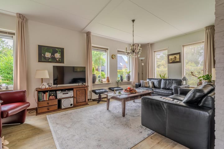 Foto 38 van Damsterweg 13-A