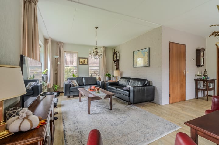 Foto 39 van Damsterweg 13-A