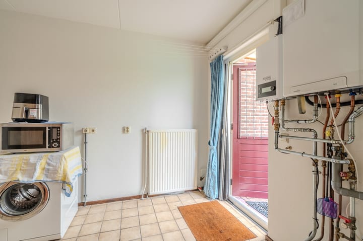 Foto 51 van Damsterweg 13-A