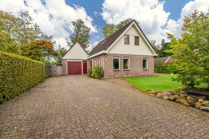 Foto 10 van Damsterweg 13-A