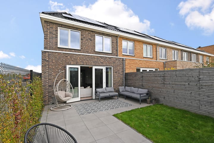 Photo 2 of Parelmoervlinderlaan 105