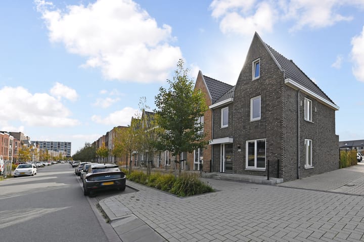 Photo 5 of Parelmoervlinderlaan 105