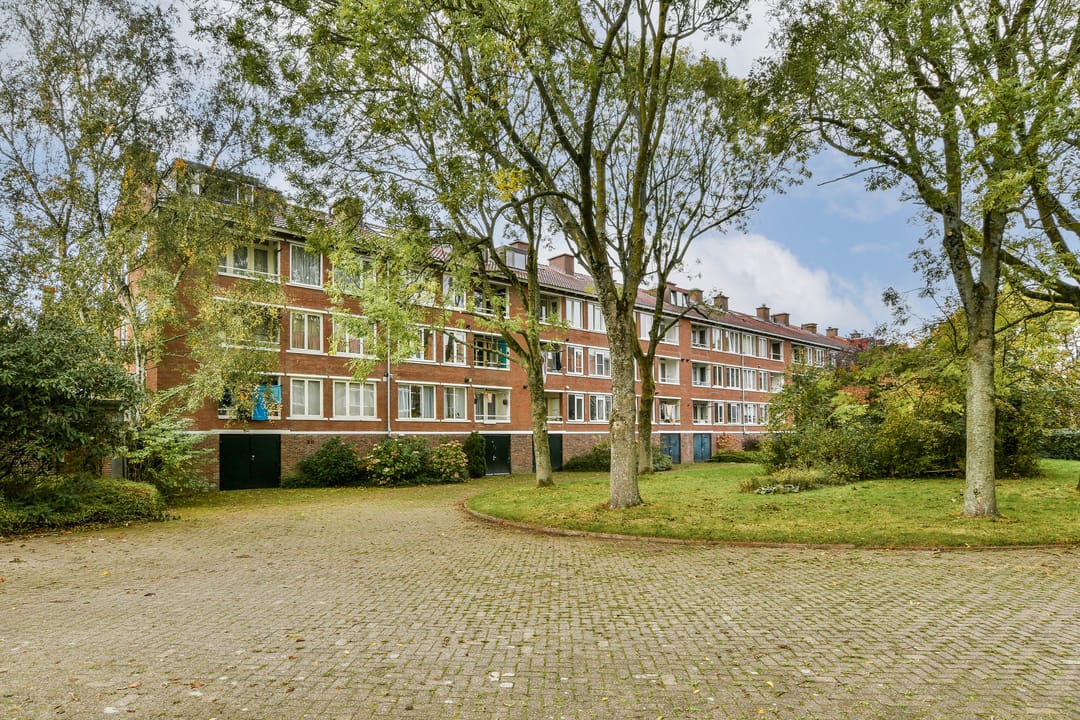 Photo 28 of Moddermanstraat 96