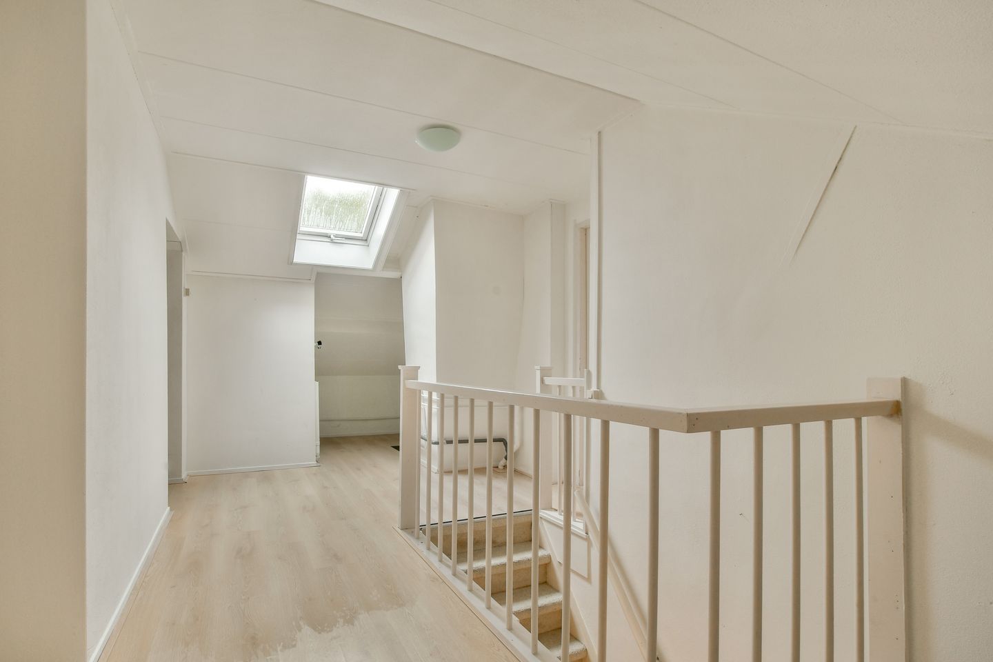Photo 19 of Moddermanstraat 96