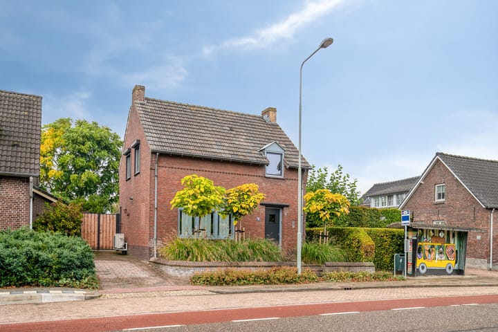 Photo 1 of Hoofdstraat 70