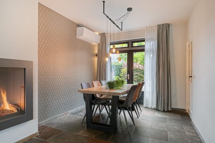 Photo 11 of Hoofdstraat 70