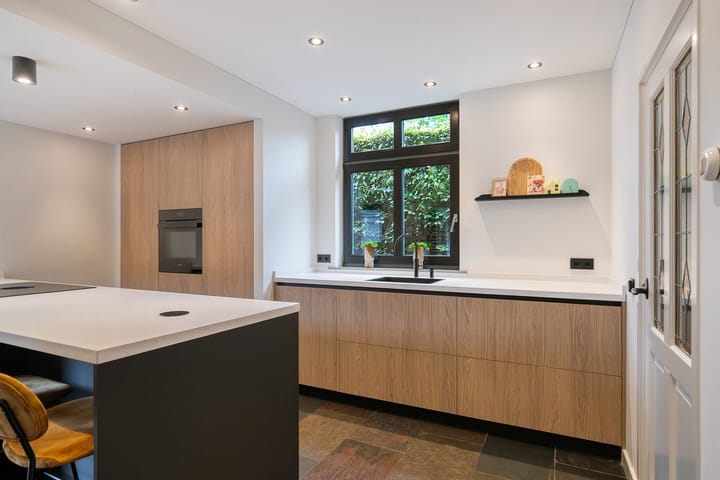 Photo 6 of Hoofdstraat 70