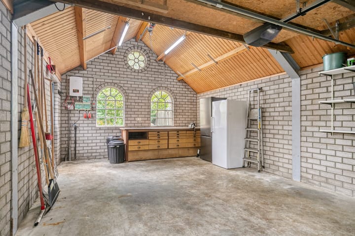 Photo 35 of Hoofdstraat 70