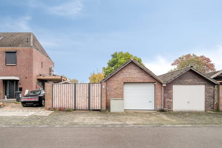 Photo 36 of Hoofdstraat 70